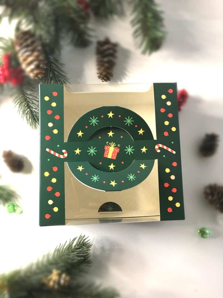 Коробка с окном под под 4 капкейка/пирожных/бенто-торт Изумрудный Новый Год, 140*140*80 мм — изображение 3